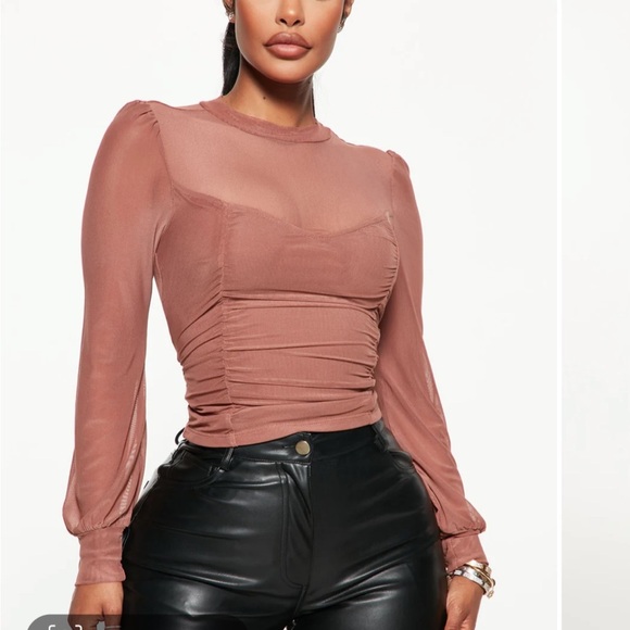 Mesh top - Picture 3 of 10